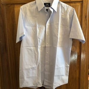 NWOT Stafford light blue button down